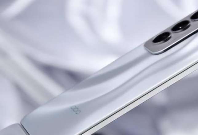 oppo reno12��ô���÷��ؼ�